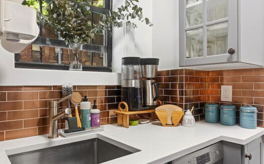 225 East 73rd Street, 1B