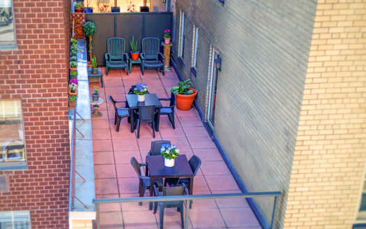 415 East 52nd Street, 10DC