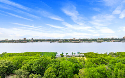 310 Riverside Drive #1804